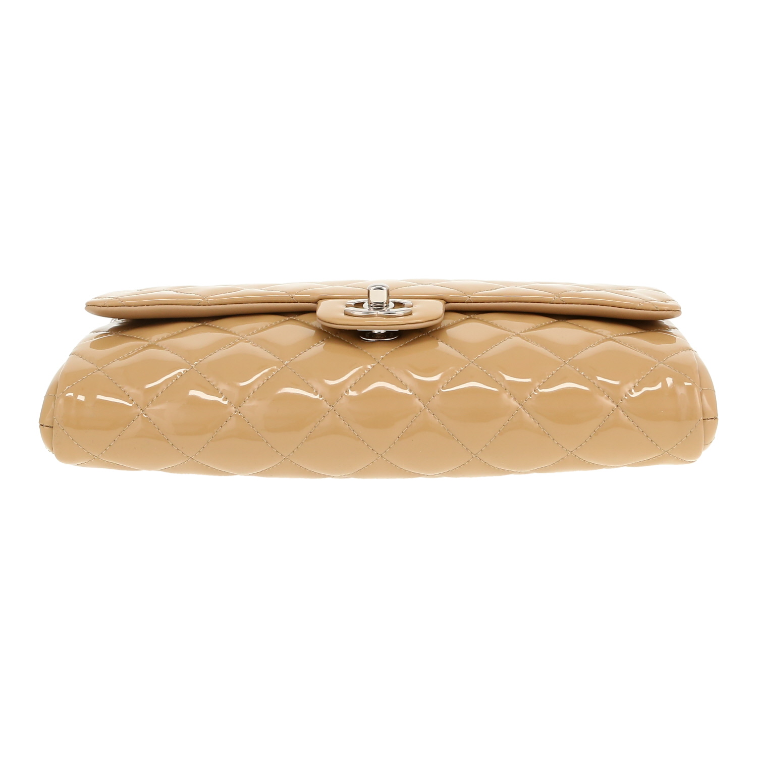 Chanel   handbag/clutch  in beige patent quilted leather - Detail D1