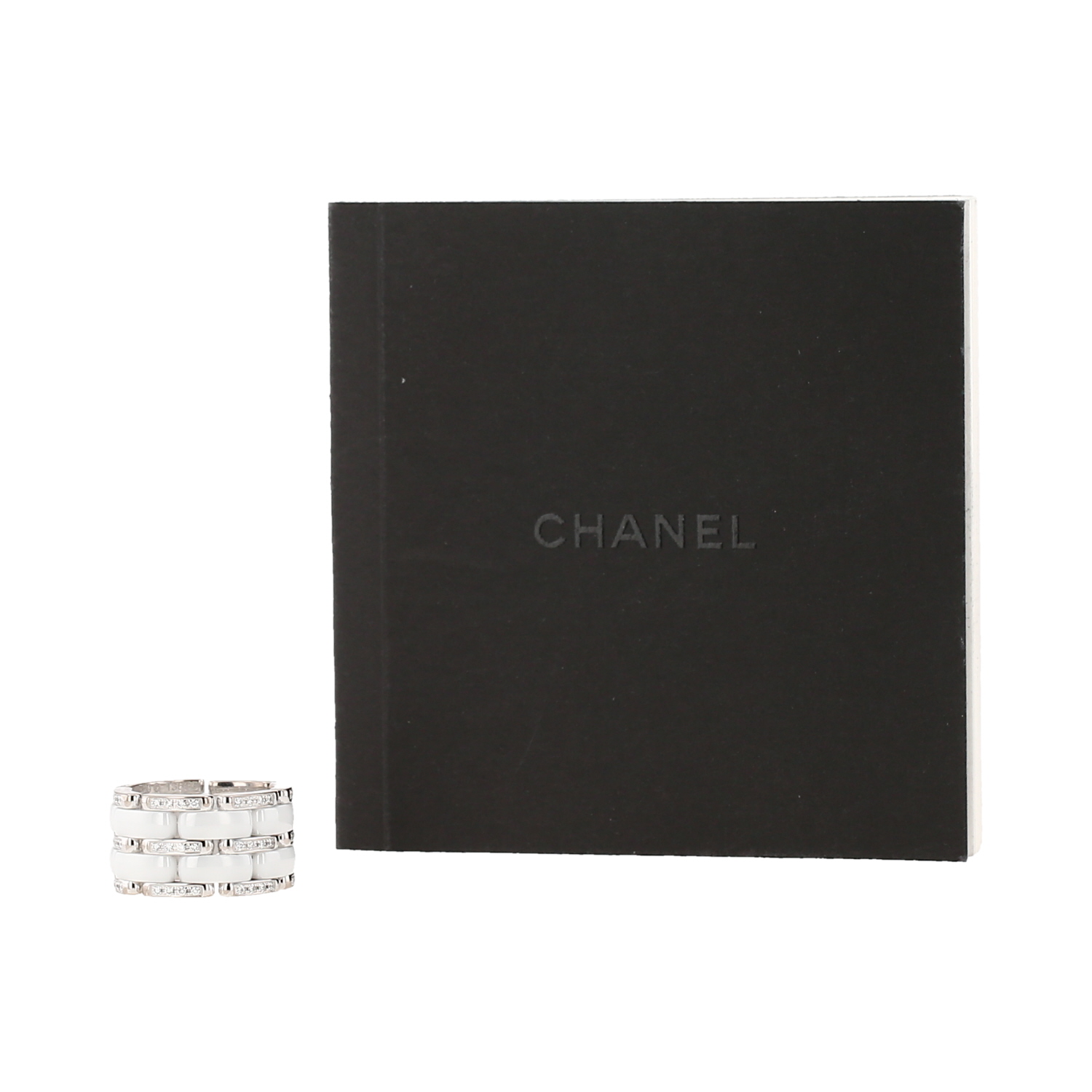 Flexible Chanel Ultra large model ring in white gold, ceramic and diamonds - Detail D2