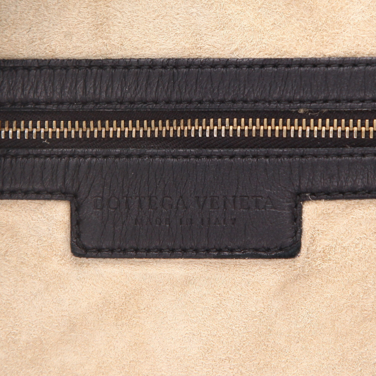 Bottega Veneta  Veneta shopping bag  in black intrecciato leather - Detail D2