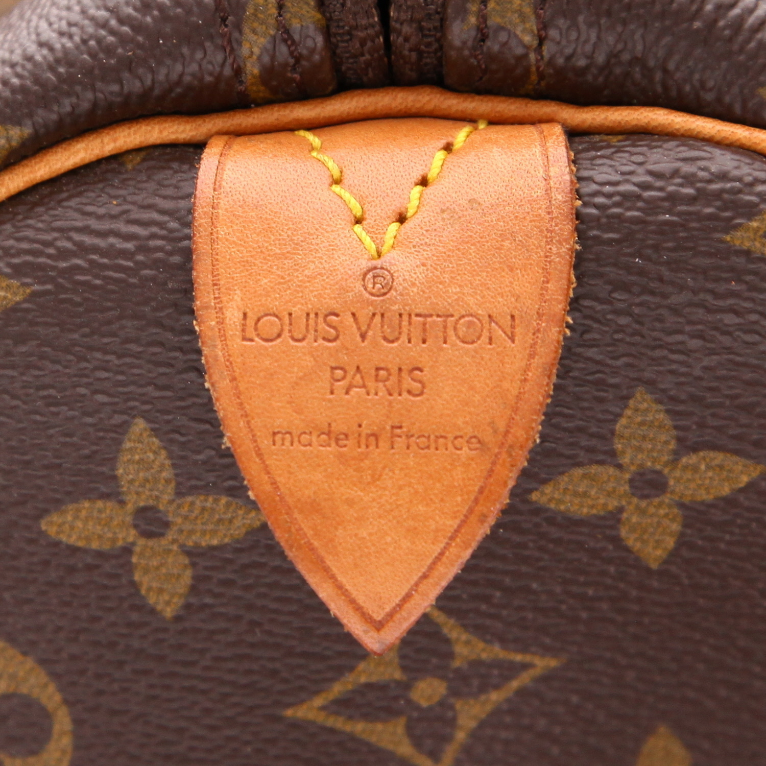 Louis Vuitton  Keepall 55 travel bag  in brown monogram canvas  and natural leather - Detail D6