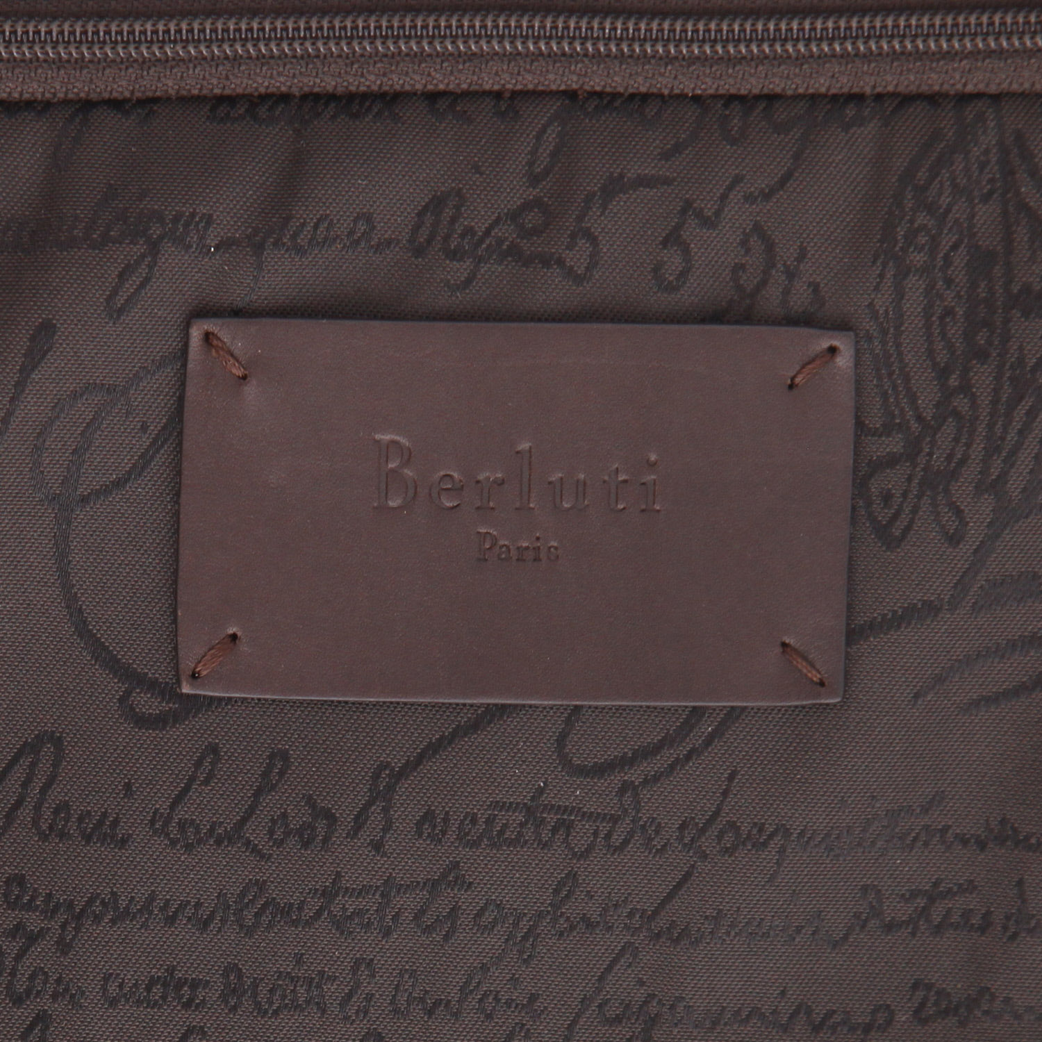 Valise Berluti   en cuir grainé noir et cuir marron - Detail D2
