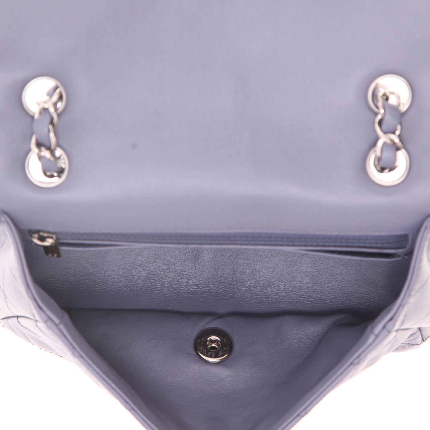 Sac bandoulière Chanel  Mini Timeless en cuir matelassé bleu-lavande - Detail D3