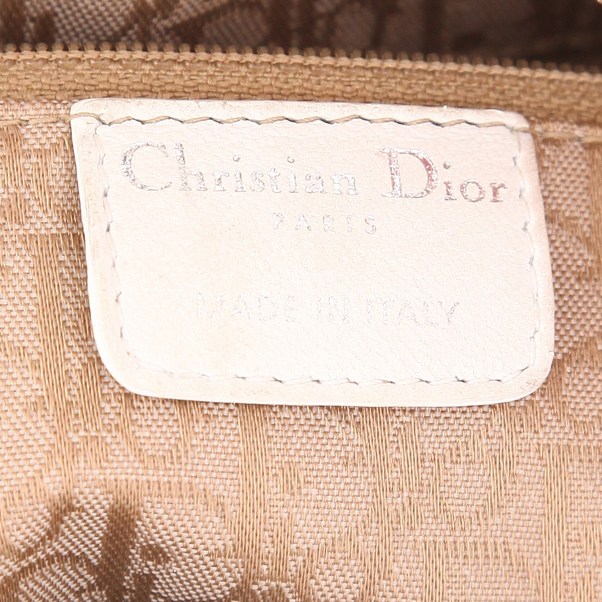 Sac à main Dior  Lady Dior moyen modèle  en cuir cannage blanc - Detail D2