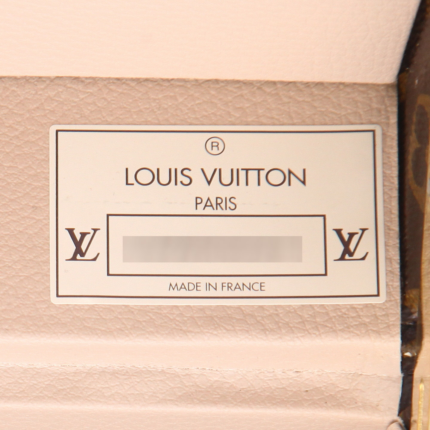 Vanity Louis Vuitton  Boîte à Pharmacie en lona Monogram marrón y fibra vulcanizada - Detail D2