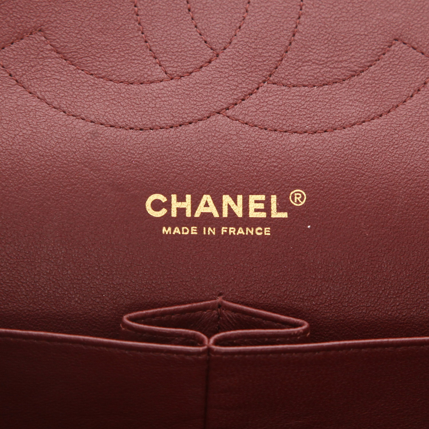 Chanel  Timeless Jumbo handbag  in red, pink and burgundy quilted leather - Detail D2