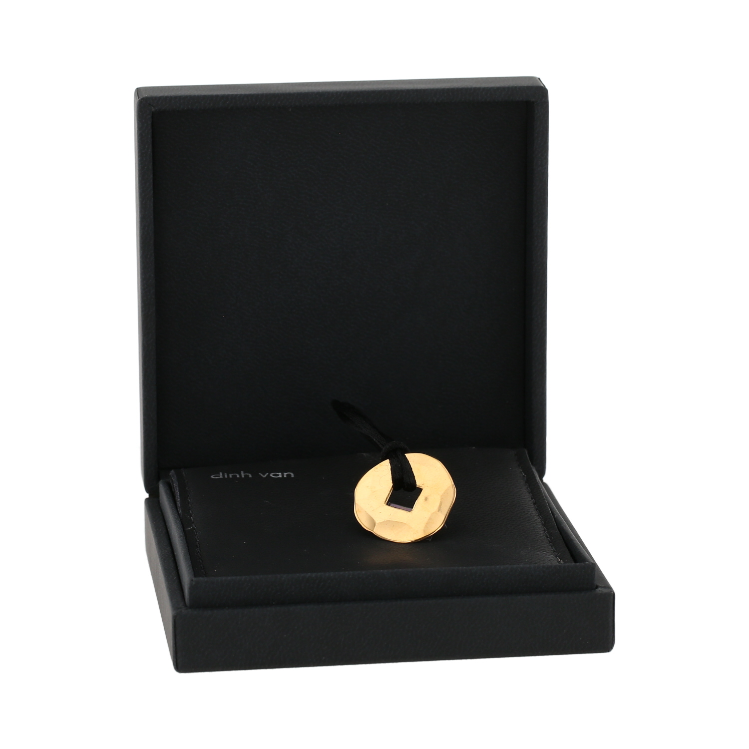 Dinh Van Pi Chinois small model pendant in 24 carats yellow gold - Detail D2