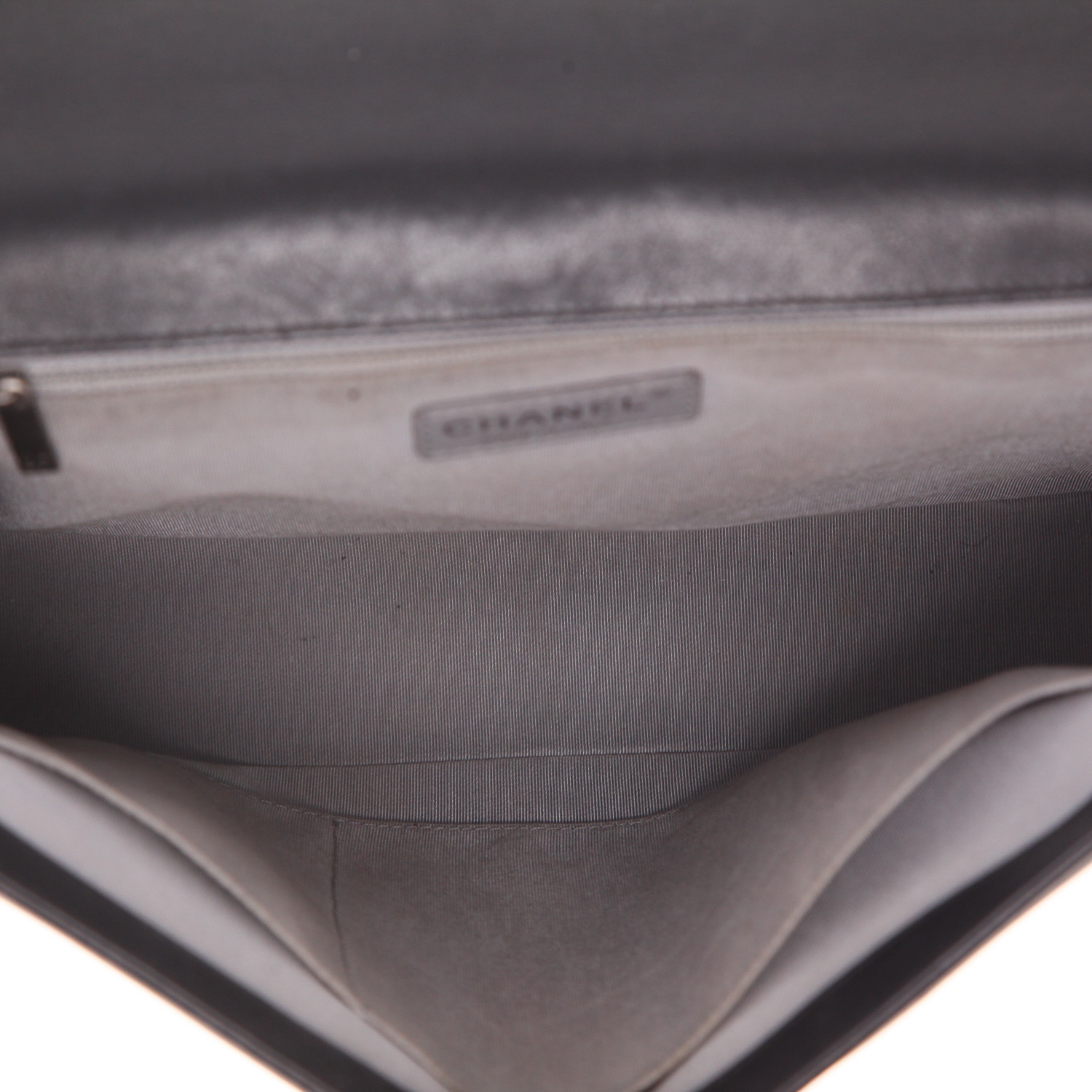 Borsa Chanel  Boy modello grande  in pelle trapuntata a zigzag nera - Detail D3