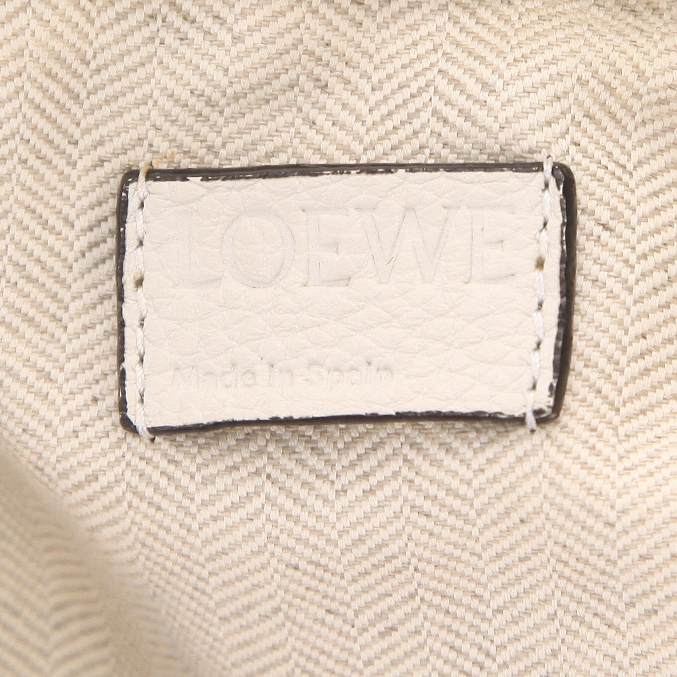 Borsa a tracolla Loewe  Puzzle  in pelle martellata bianca e blu - Detail D2