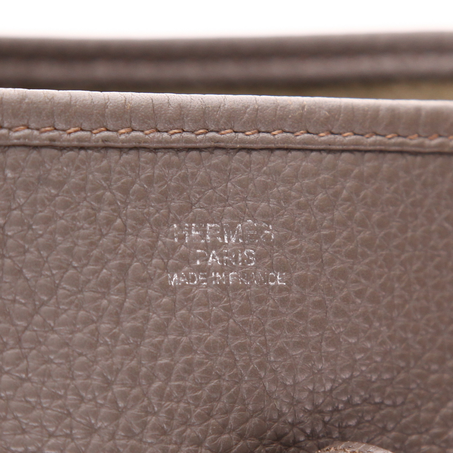 Hermès  Evelyne 29 cm shoulder bag  in grey togo leather - Detail D2