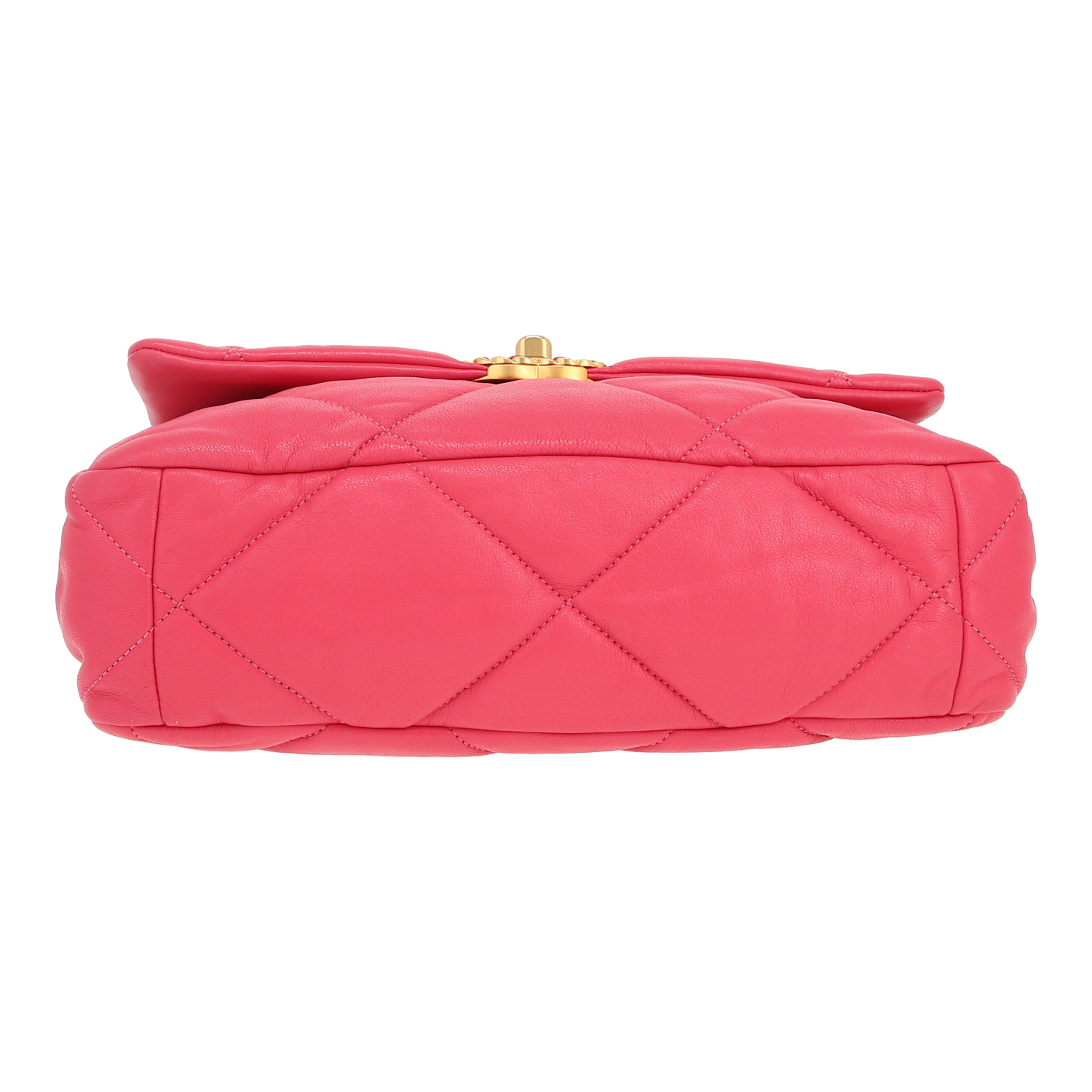 Bolso bandolera Chanel  19 modelo grande  en cuero acolchado rosa - Detail D1