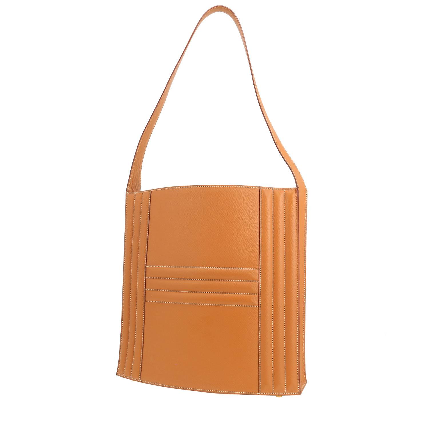Hermès Cadenas handbag in gold Courchevel leather