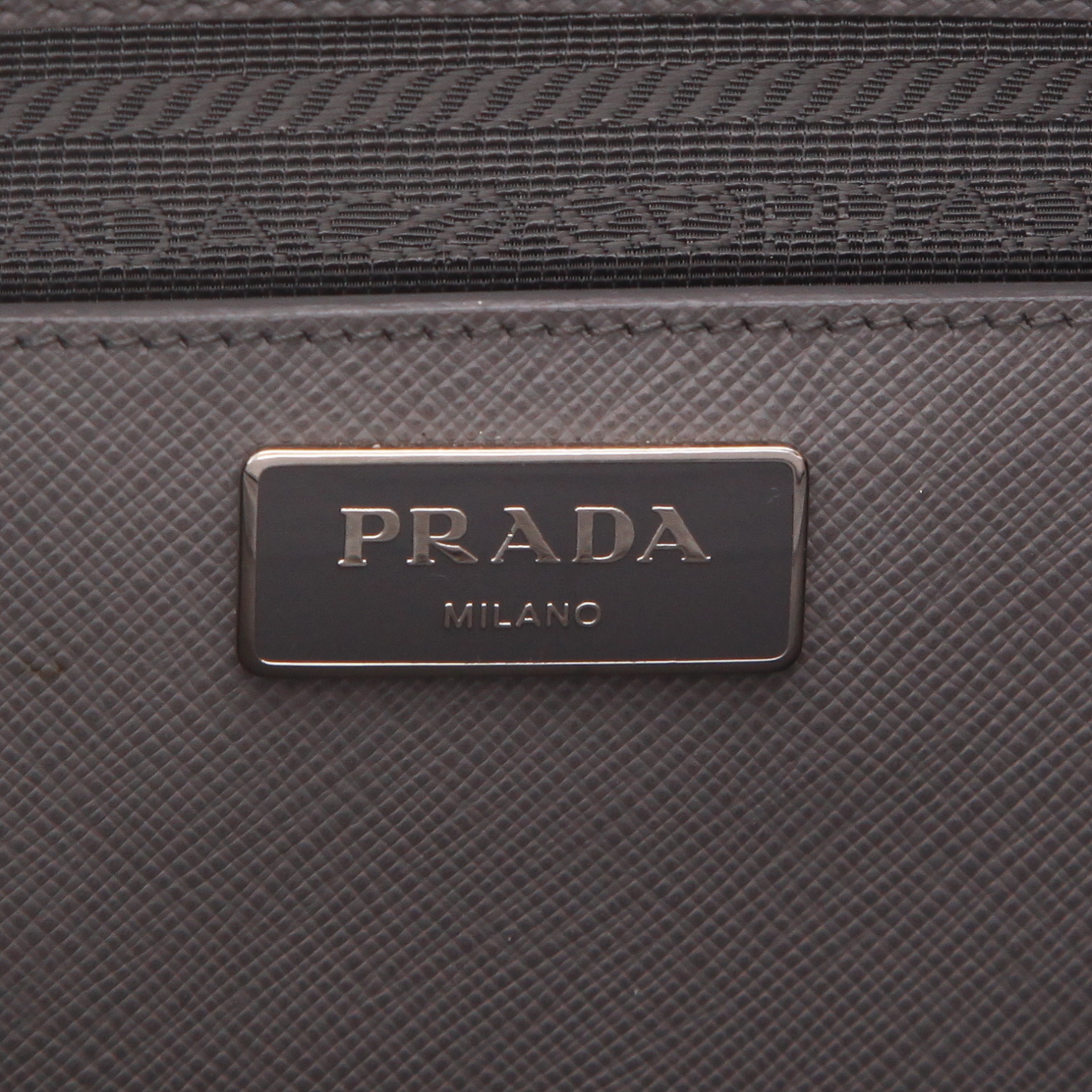 Sac à main Prada  Galleria en cuir saffiano bicolore gris - Detail D2