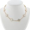 Van Cleef & Arpels Vintage Alhambra necklace in yellow gold and mother of pearl - 360 thumbnail