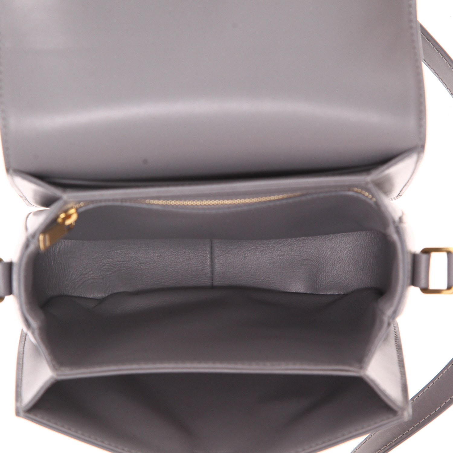 Celine  Triomphe Teen shoulder bag  in grey leather - Detail D3