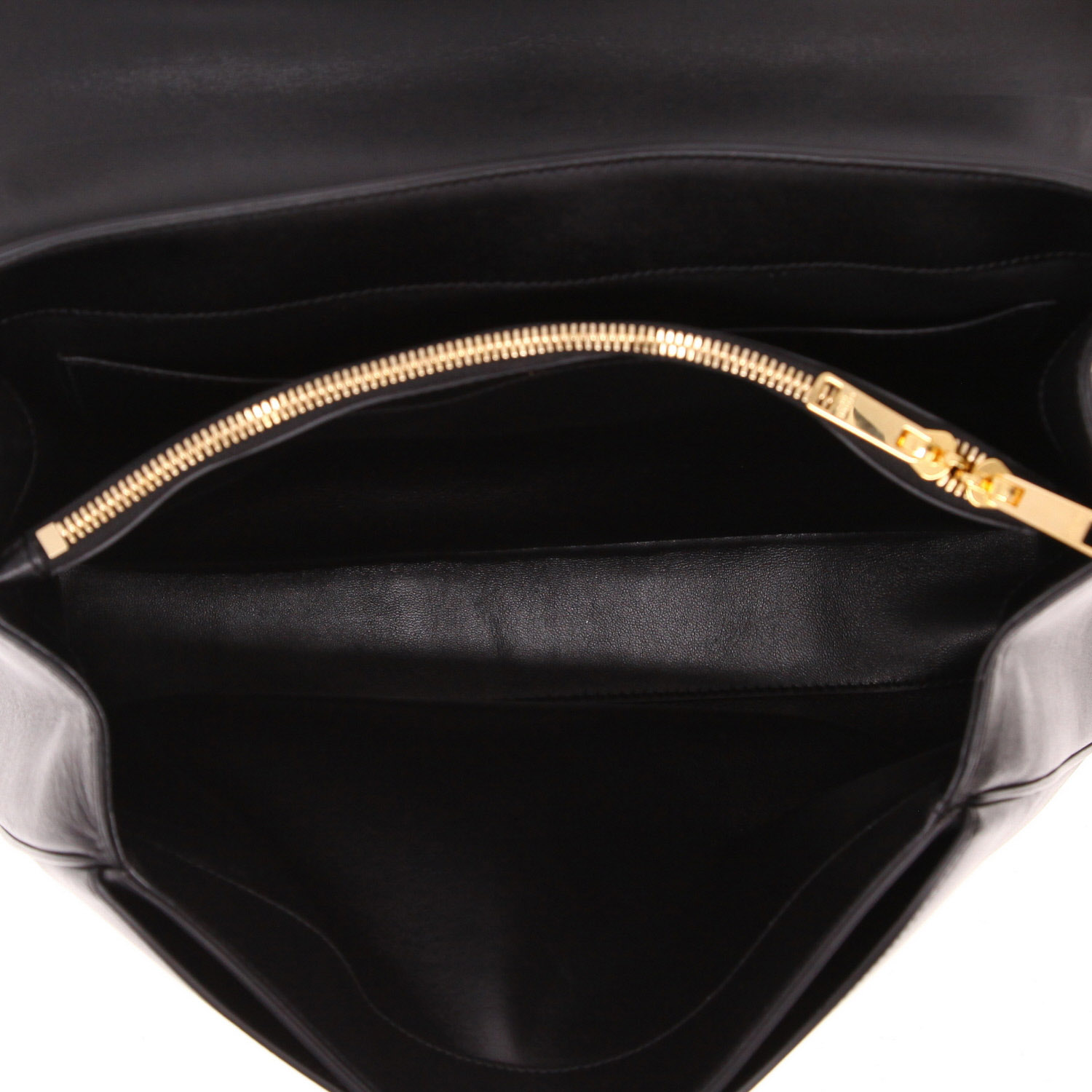 Bolso de mano Celine  16 modelo mediano  en cuero negro - Detail D3