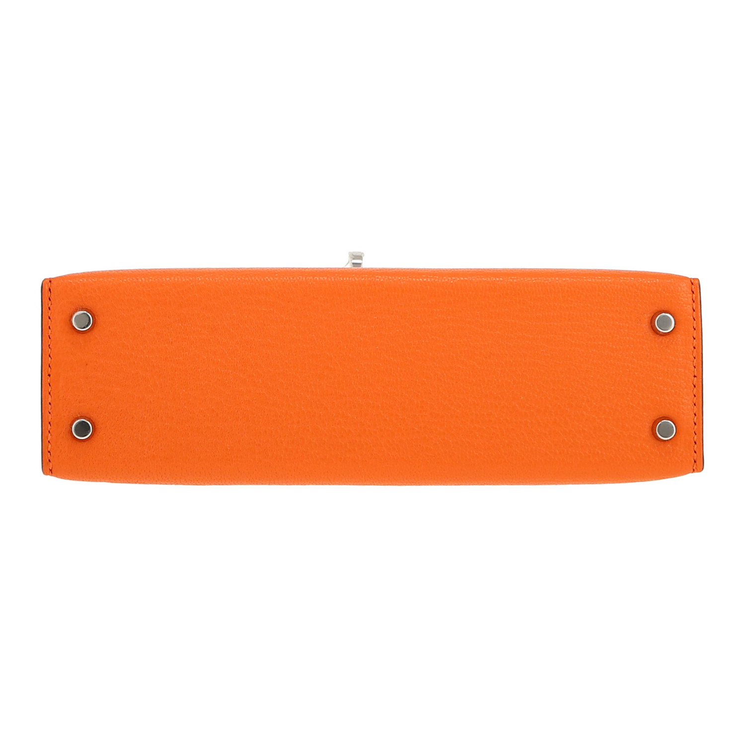 Hermès  Kelly 20 cm shoulder bag  in orange Mysore leather - Detail D1