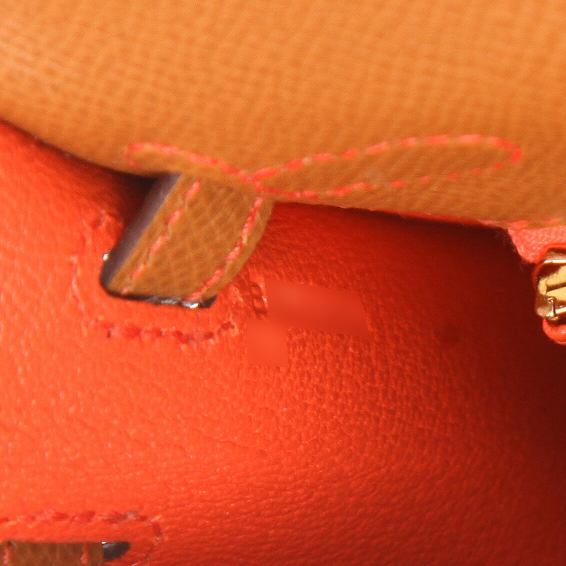 Borsa Hermès  Kelly 25 cm in pelle Epsom gold - Detail D4