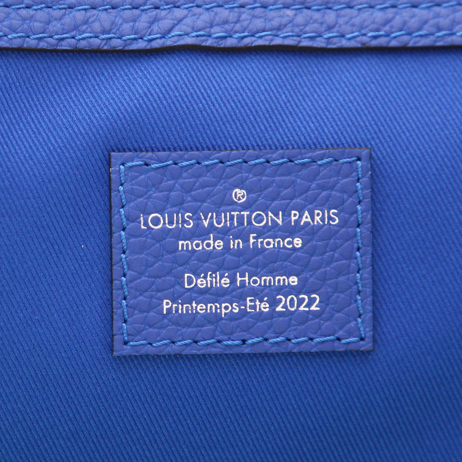 Louis Vuitton  Keepall Editions Limitées weekend bag  in green and blue empreinte monogram leather - Detail D2