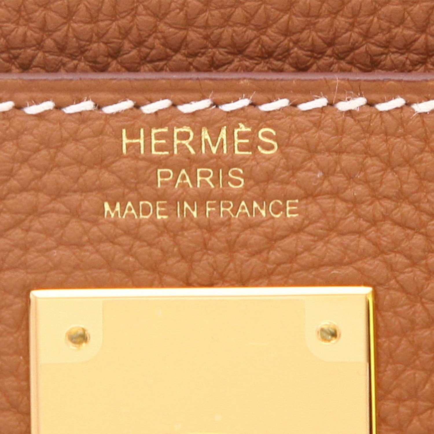 Bolso de mano Hermès  Kelly 28 cm en cuero togo color oro - Detail D2