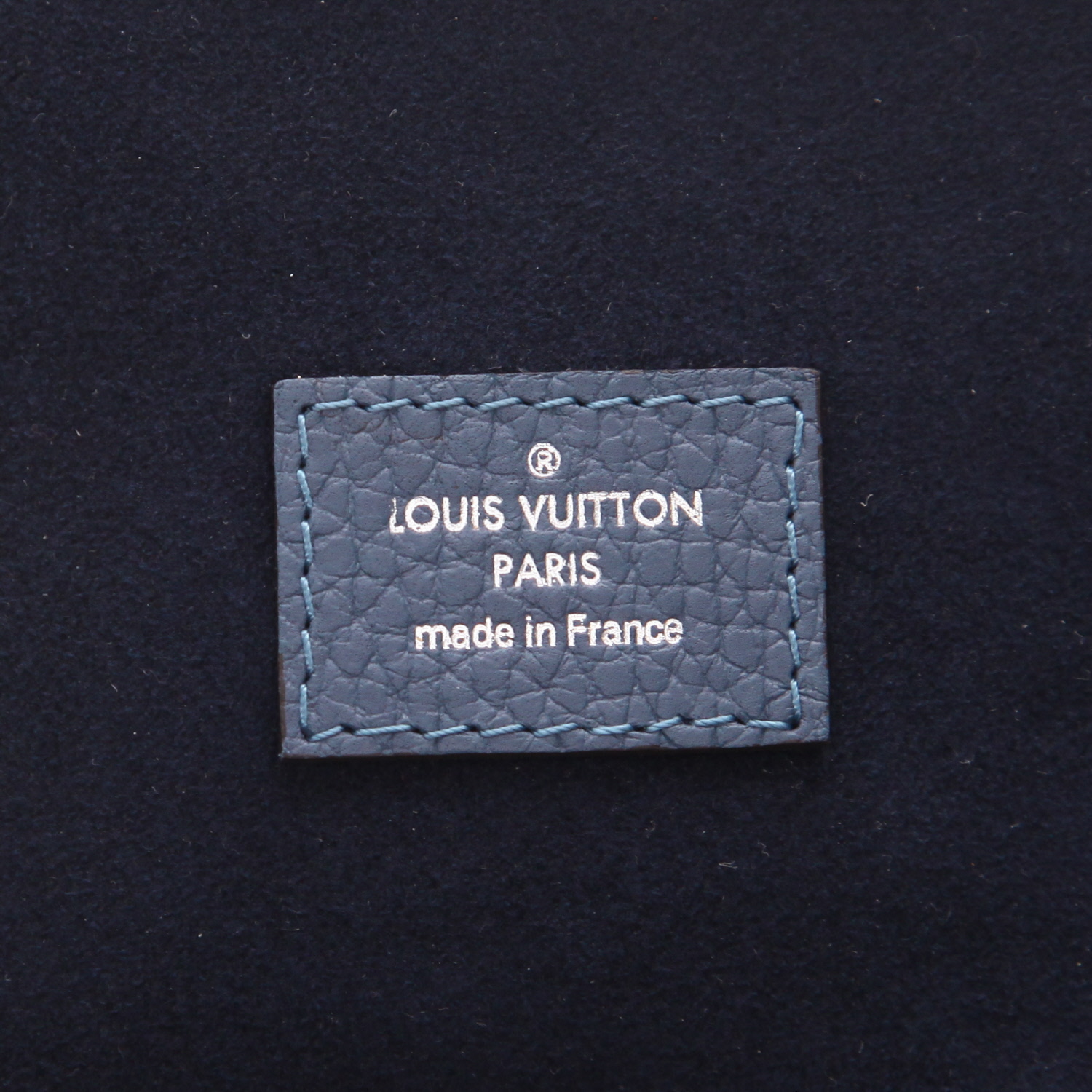 Porta-documentos Louis Vuitton   en cuero azul - Detail D2