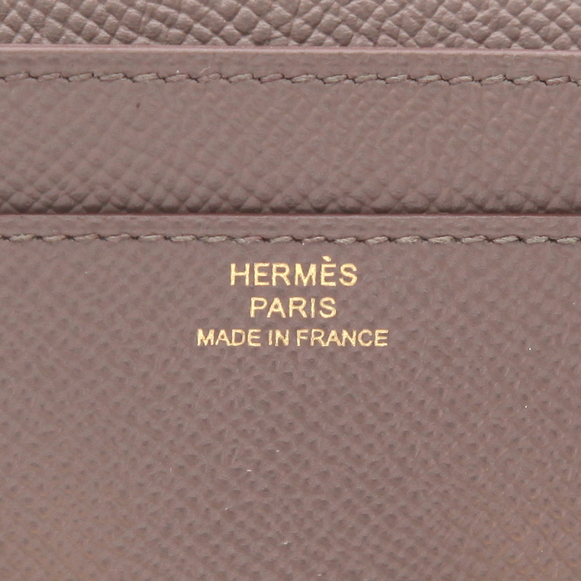 Hermès  Constance Long To Go shoulder bag  in grey epsom leather - Detail D2