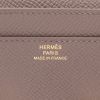 Hermès  Constance Long To Go shoulder bag  in grey epsom leather - Detail D2 thumbnail