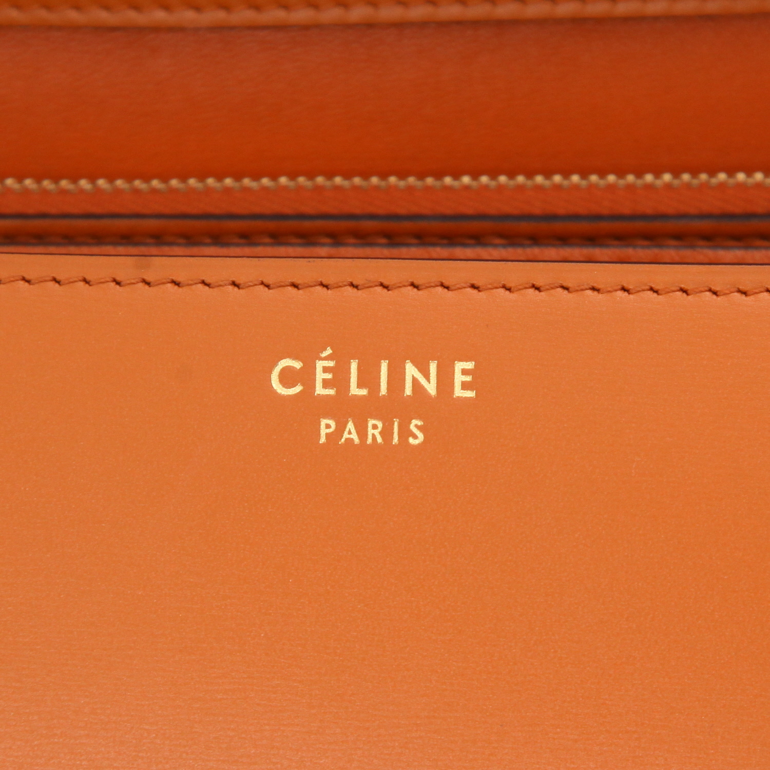 Celine  Classic Box shoulder bag  in brown leather - Detail D2