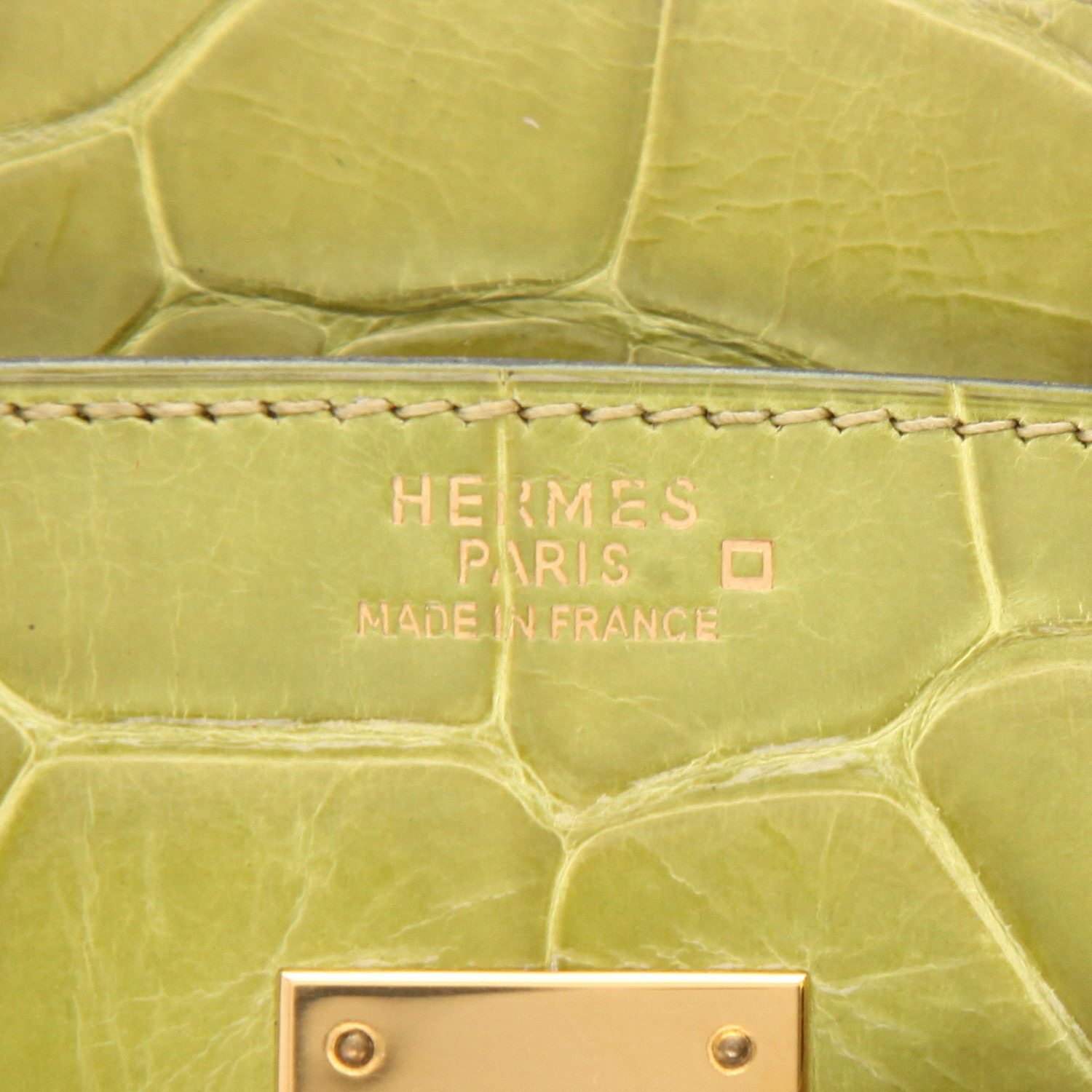 Bolso de mano Hermès  Birkin 35 cm en aligátor verde anís - Detail D2