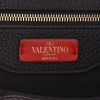 Valentino Garavani  JoyLock handbag  in black grained leather - Detail D2 thumbnail