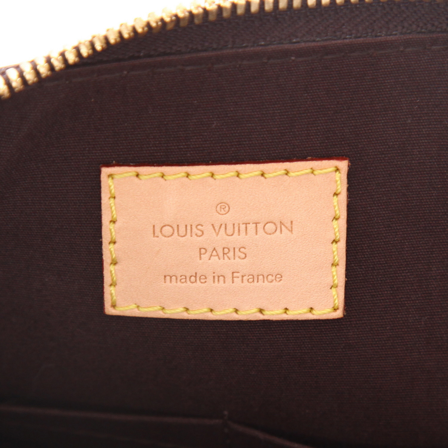 Sac à main Louis Vuitton  Alma petit modèle  en cuir verni monogram aubergine - Detail D2
