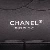 Chanel  Timeless Jumbo shoulder bag  in dark green patent quilted leather - Detail D2 thumbnail