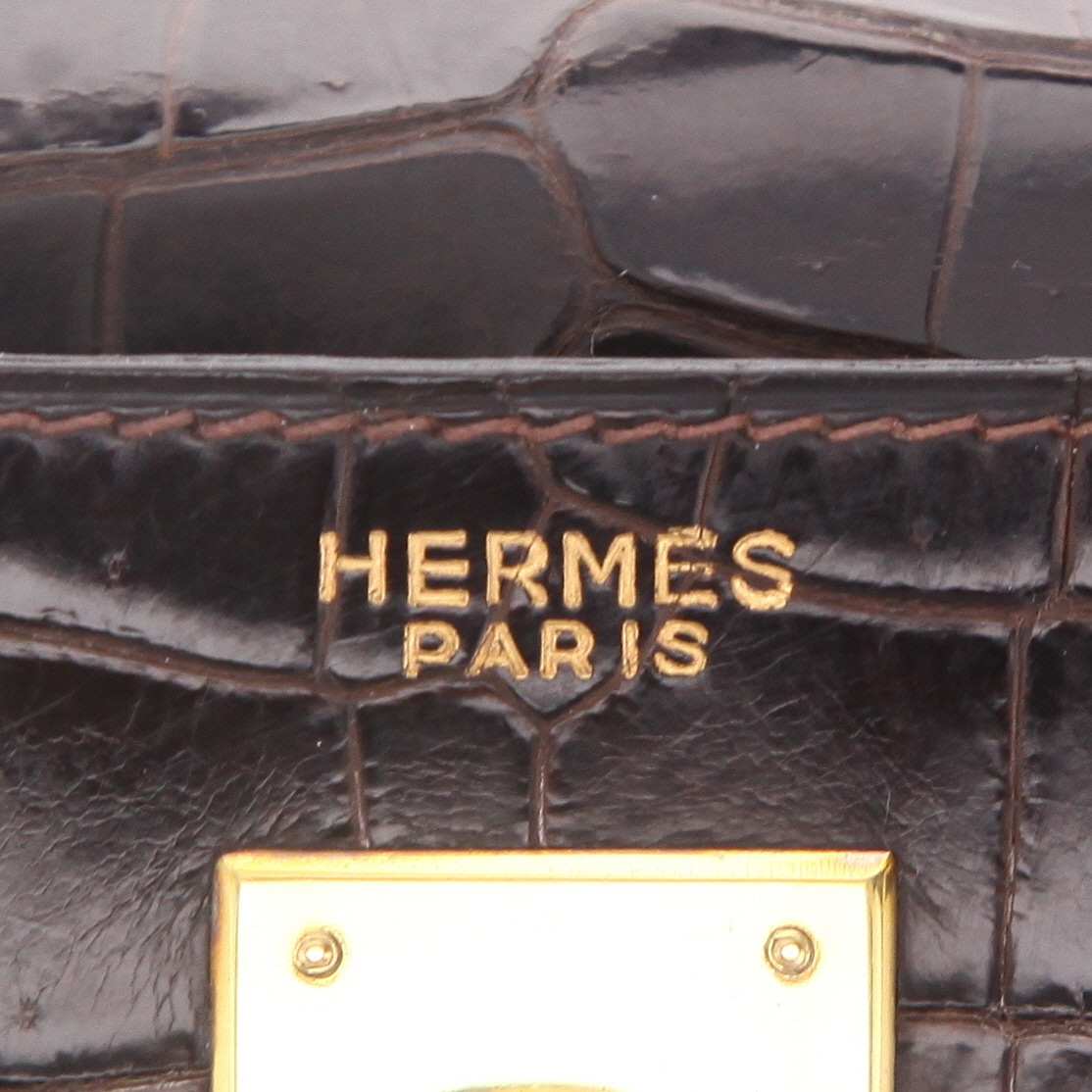 Bolso de mano Hermès  Kelly 35 cm en cocodrilo porosus marrón - Detail D2