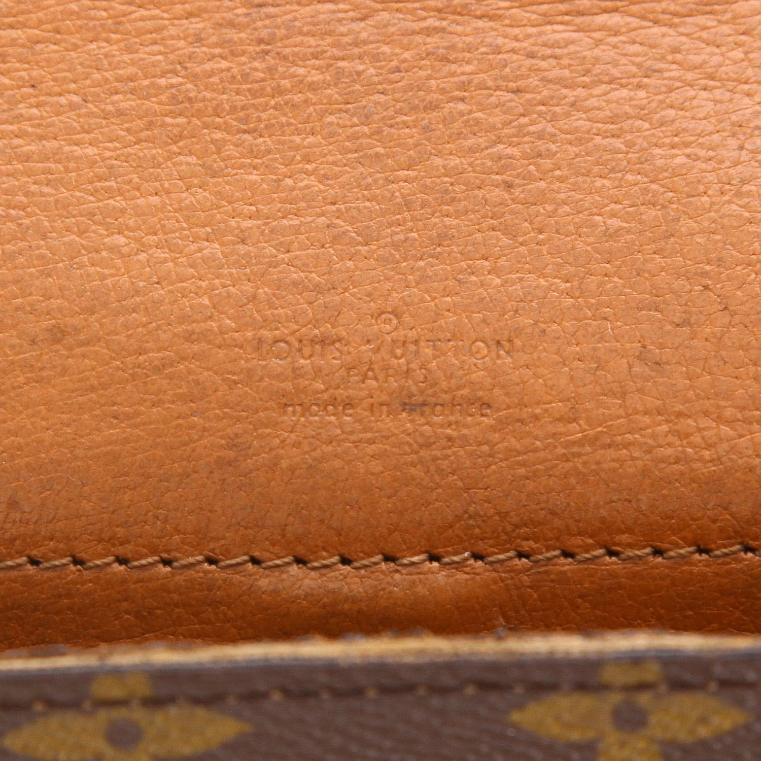 Sac bandoulière Louis Vuitton  Chantilly en toile monogram marron et cuir naturel - Detail D2