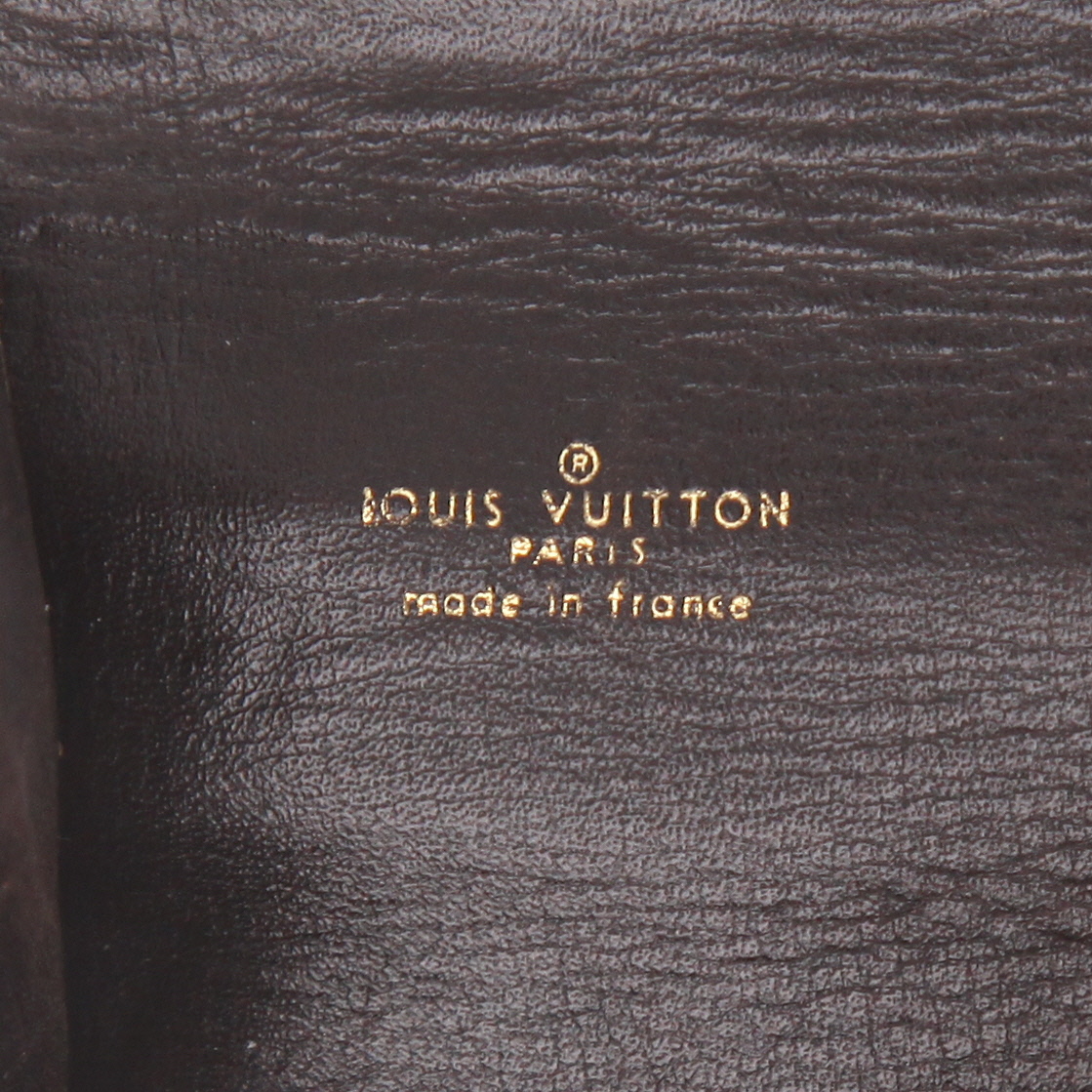 Bolso bandolera Louis Vuitton  Saint Cloud mini  en cocodrilo marrón - Detail D2