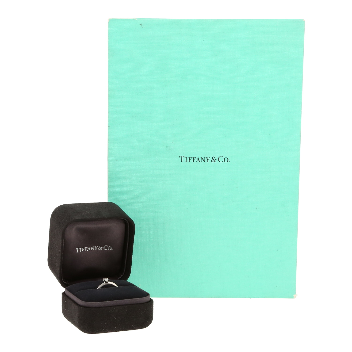 Tiffany 
Co Setting ring in platinium and diamond - Detail D2