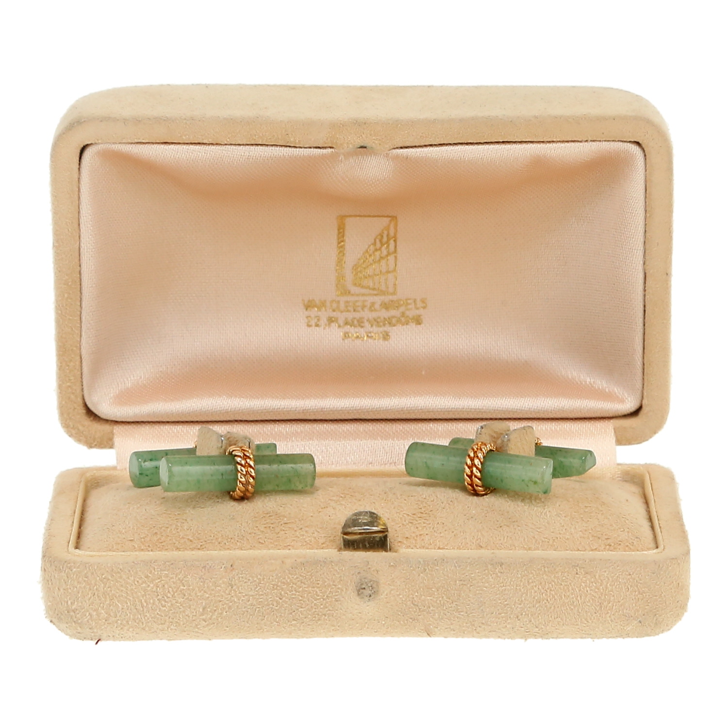 Van Cleef & Arpels  pair of cufflinks in yellow gold and aventurine quartz - Detail D2