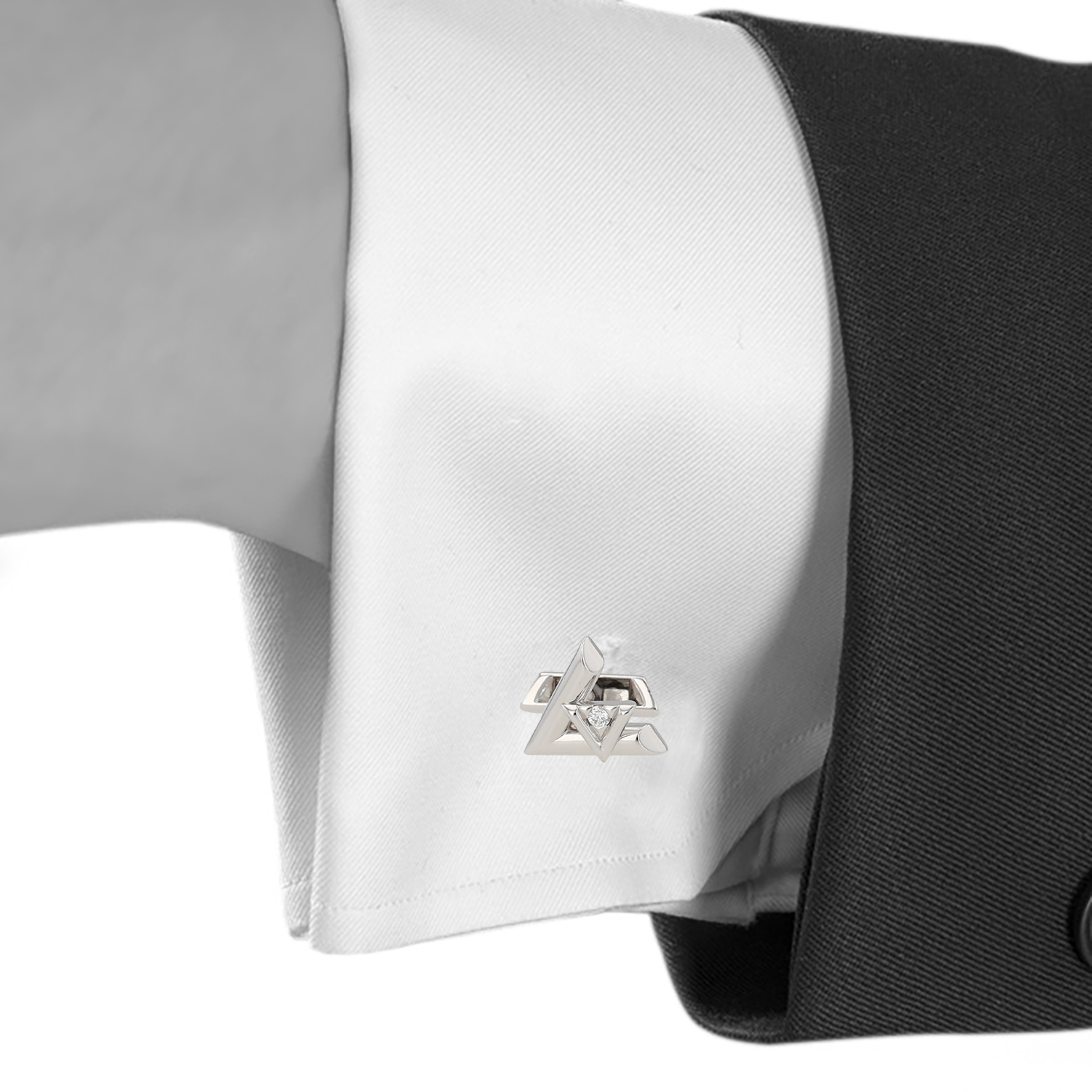 Louis Vuitton  pair of cufflinks in white gold and diamonds - Detail D1