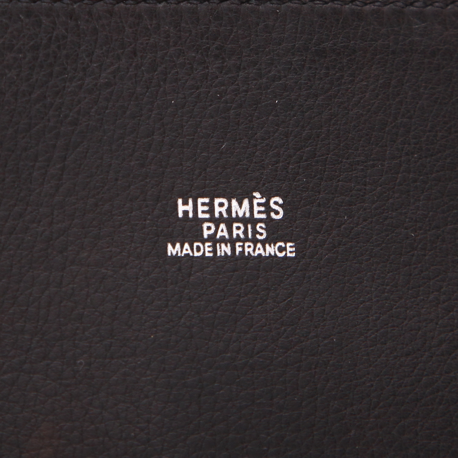 Hermès  Bolide 30 cm handbag  in black Swift leather - Detail D2