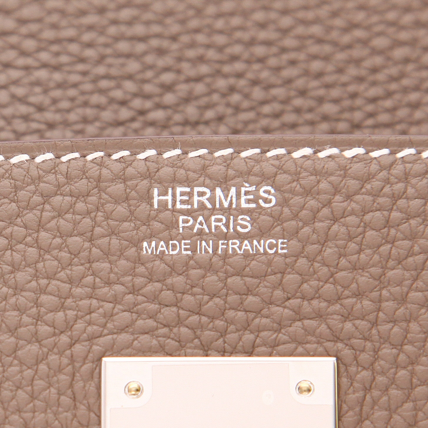 Bolso de mano Hermès  Birkin 30 cm en cuero togo marrón etoupe - Detail D2
