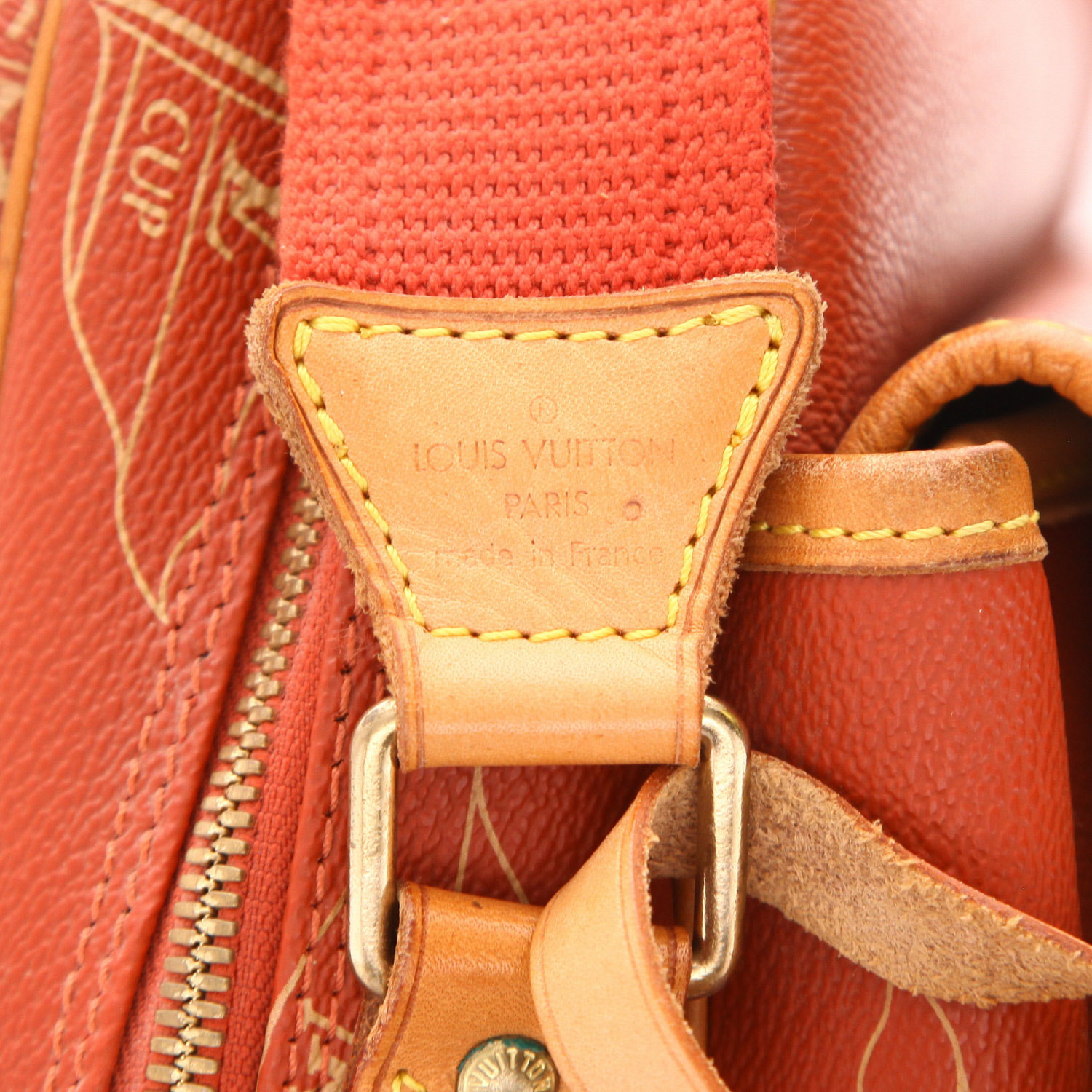 Louis Vuitton  America's Cup shoulder bag  in red monogram canvas  and natural leather - Detail D2