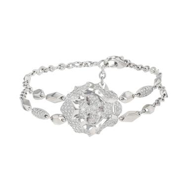 Brazalete Chanel Sous le Signe du Lion de oro blanco y diamantes