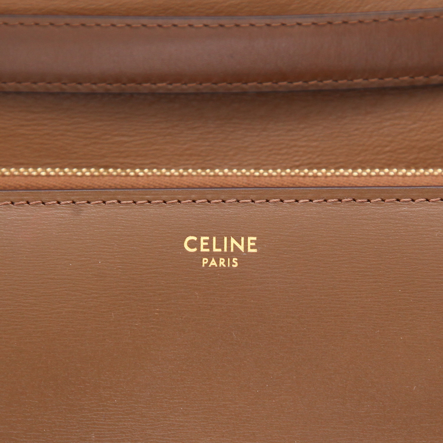 Borsa a tracolla Celine  Classic Box in pelle marrone - Detail D2