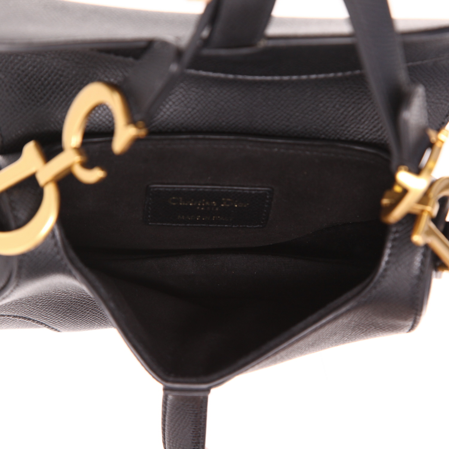 Bolso de mano Dior  Saddle modelo pequeño  en cuero granulado negro - Detail D3