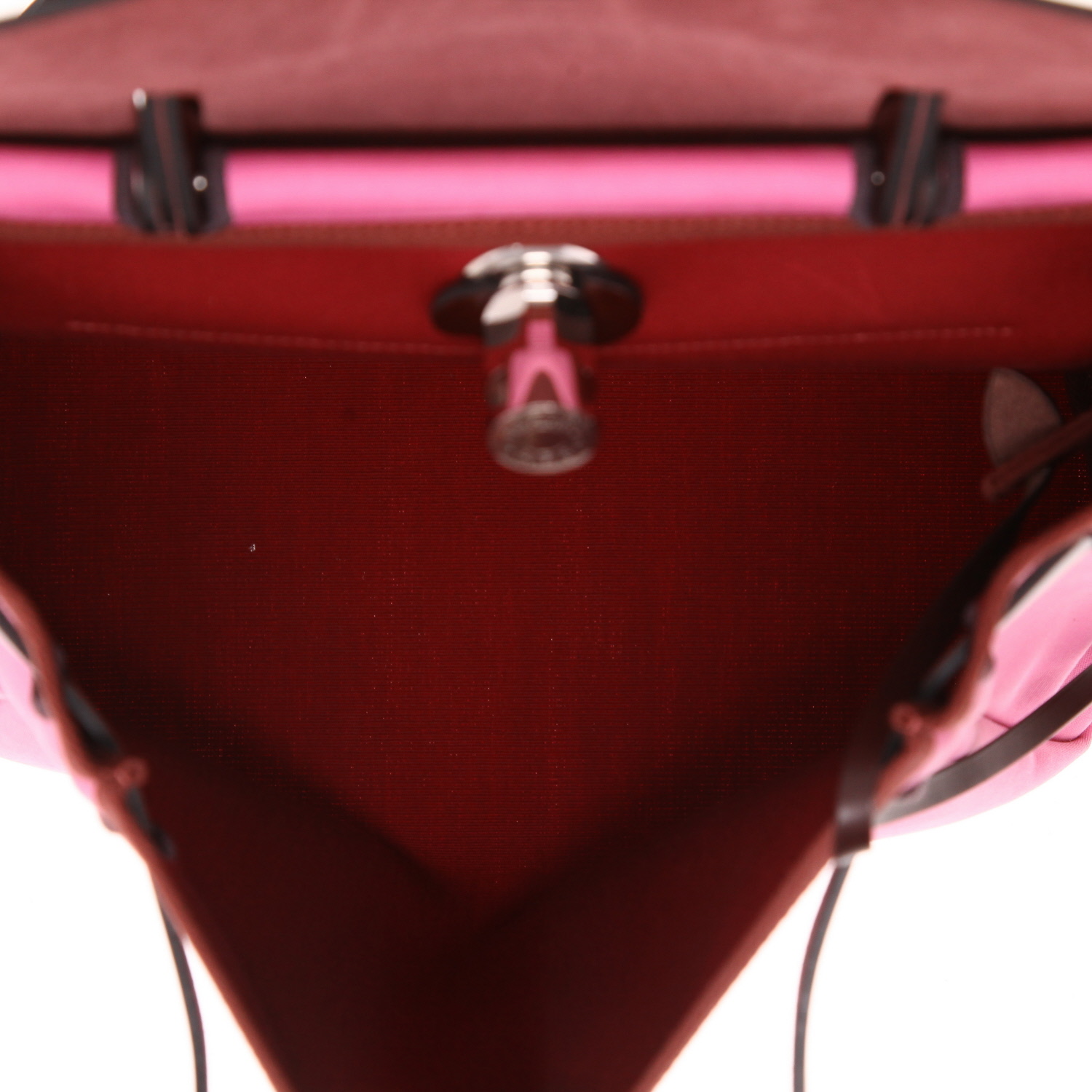 Hermès Herbag handbag in pink canvas and Rouge Sellier leather - Detail D3