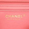 Chanel 2.55 mini  shoulder bag  in pink quilted leather - Detail D2 thumbnail