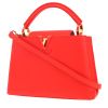 Bolso de mano Louis Vuitton  Capucines BB en cuero granulado rojo - 00pp thumbnail