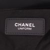 Chanel  Pochette ceinture clutch-belt  in black quilted leather - Detail D2 thumbnail