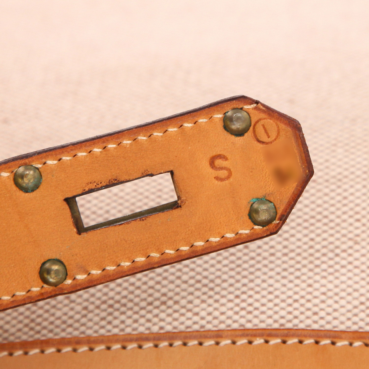 Borsa da viaggio Hermès  Haut à Courroies in tela beige e pelle naturale - Detail D4