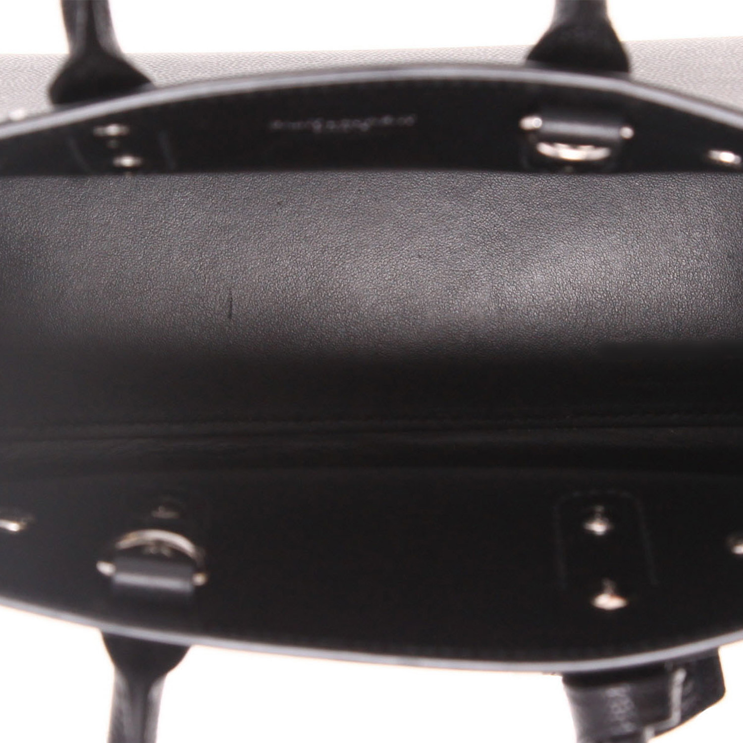 Bolso bandolera Saint Laurent  Sac de jour Nano en cuero granulado negro - Detail D3