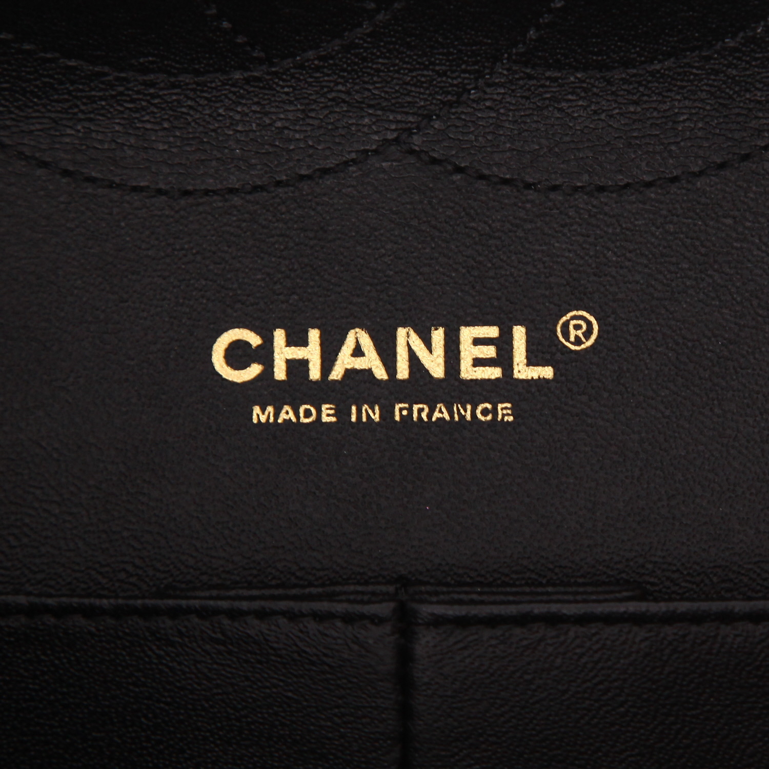 Borsa Chanel  Timeless Jumbo in tela jersey nera e dorata - Detail D2